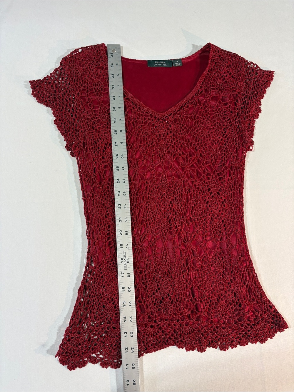 Dress barn Women’s Crochet Top - Red sparkly Medium - Picture 10 of 13